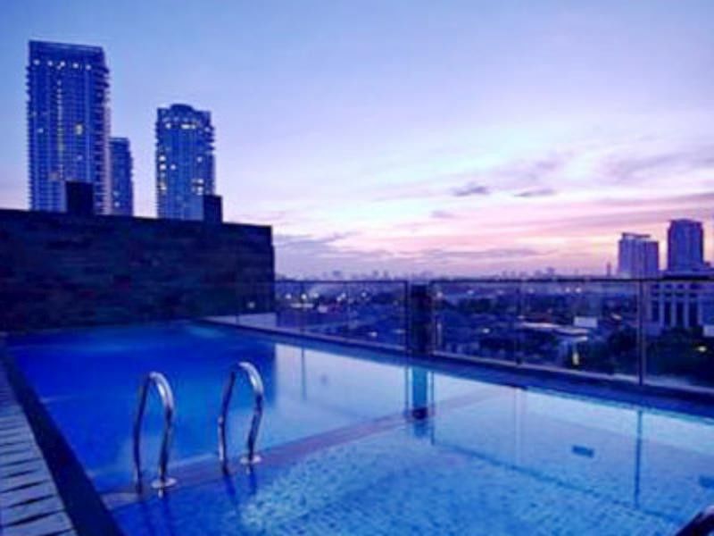 Liberta Hotel Kemang Джакарта Екстериор снимка