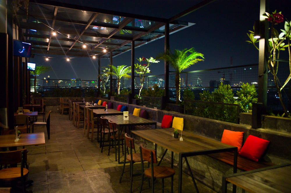 Liberta Hotel Kemang Джакарта Екстериор снимка